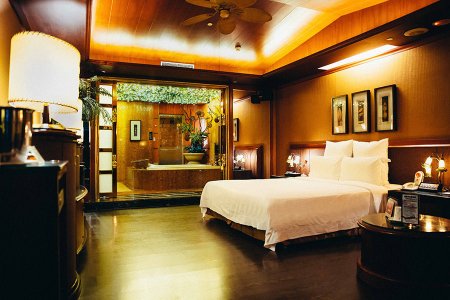 ALL_room_21G14_MZJQr1MKRP