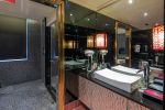 ALL_room_21G23_82zZaN569w