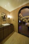ALL_room_21G23_oWK9Ndop2e